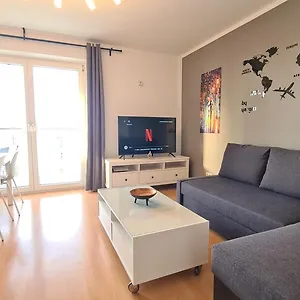 Cozy Apartments, 2-room Flat For Vacation & Messe Duesseldorf, Perfect Connectivity Deutschland